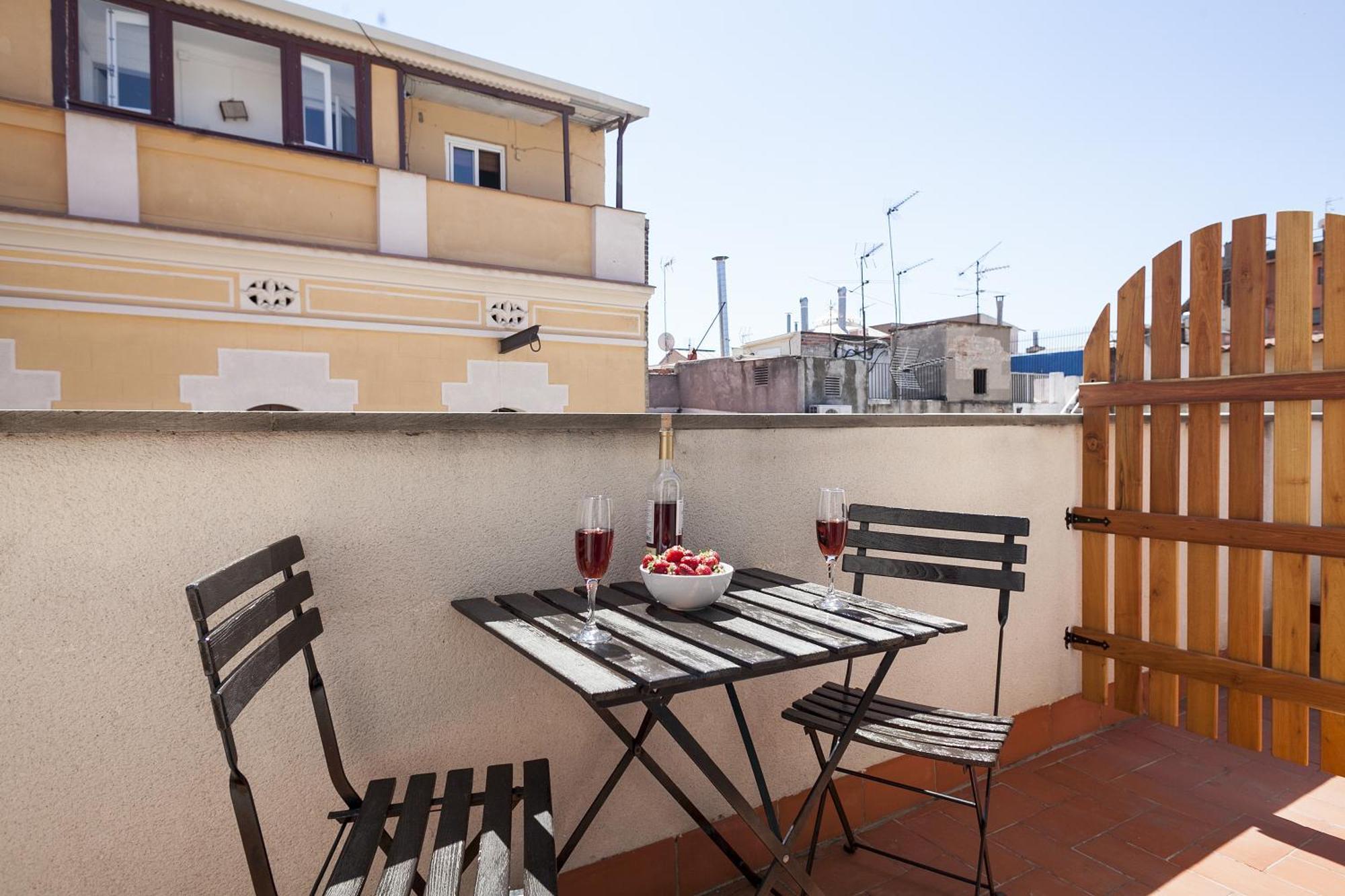 Inside Barcelona Apartments Esparteria Стая снимка