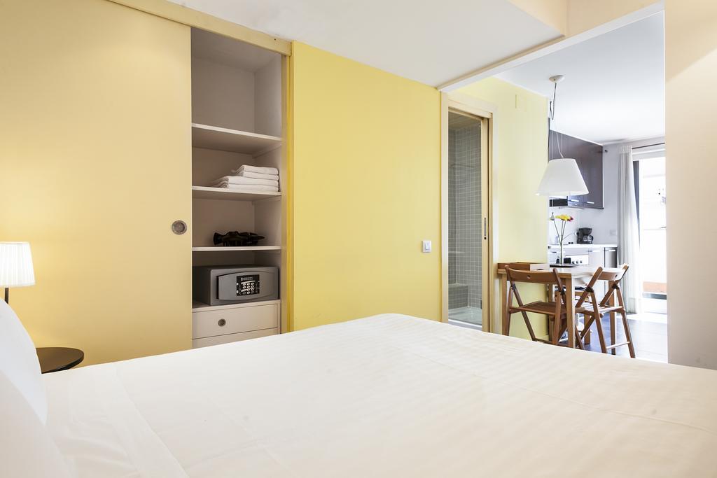 Inside Barcelona Apartments Esparteria Екстериор снимка