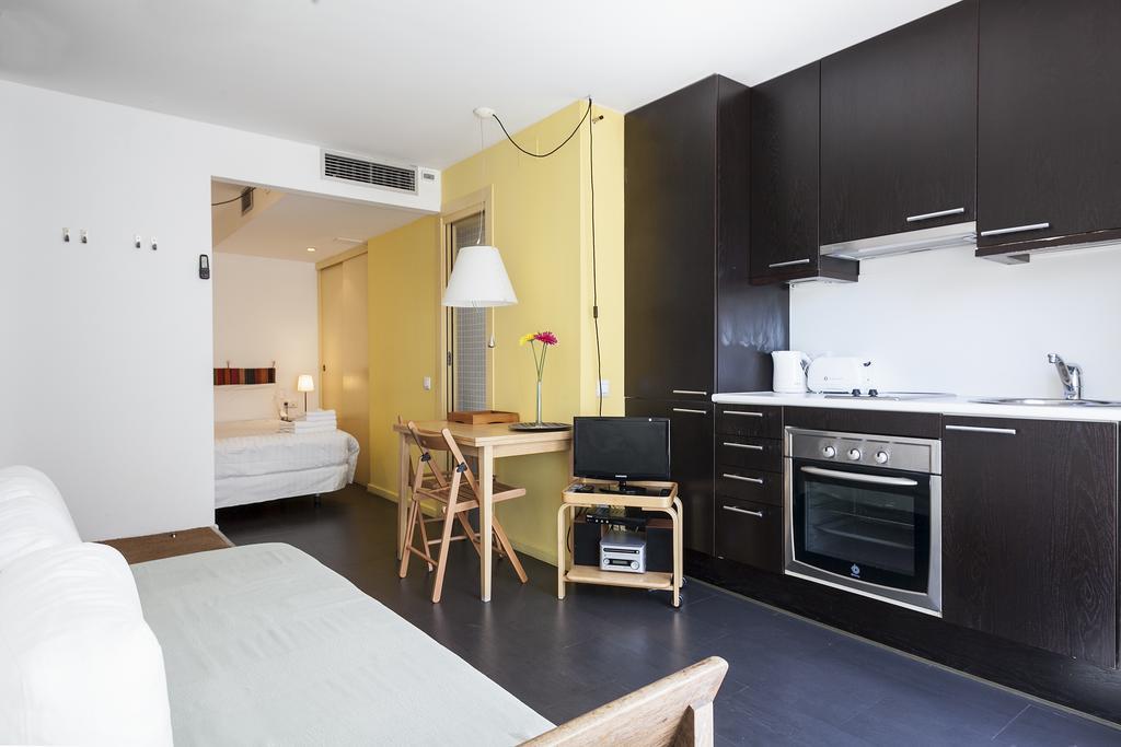 Inside Barcelona Apartments Esparteria Екстериор снимка