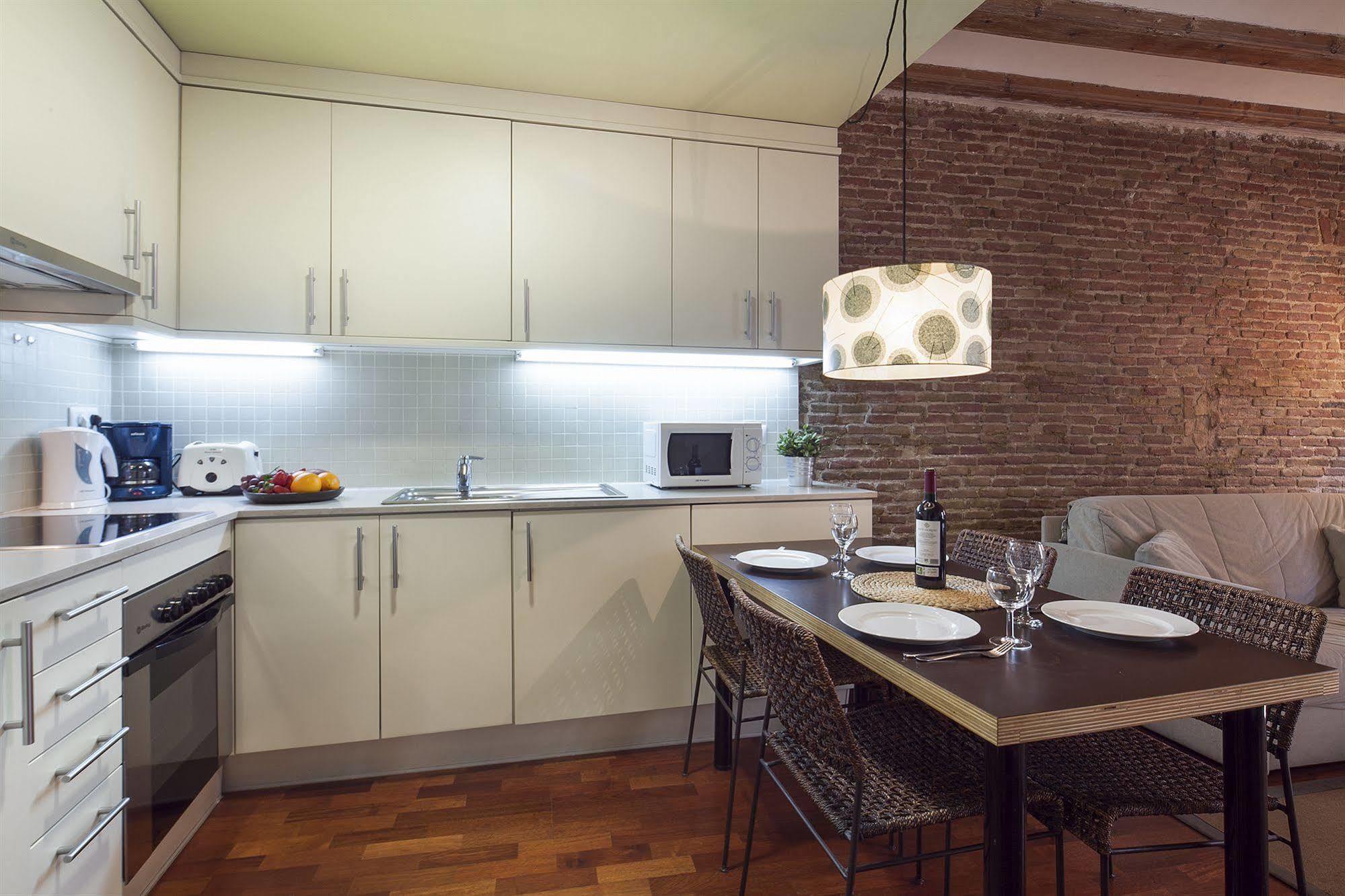Inside Barcelona Apartments Esparteria Екстериор снимка