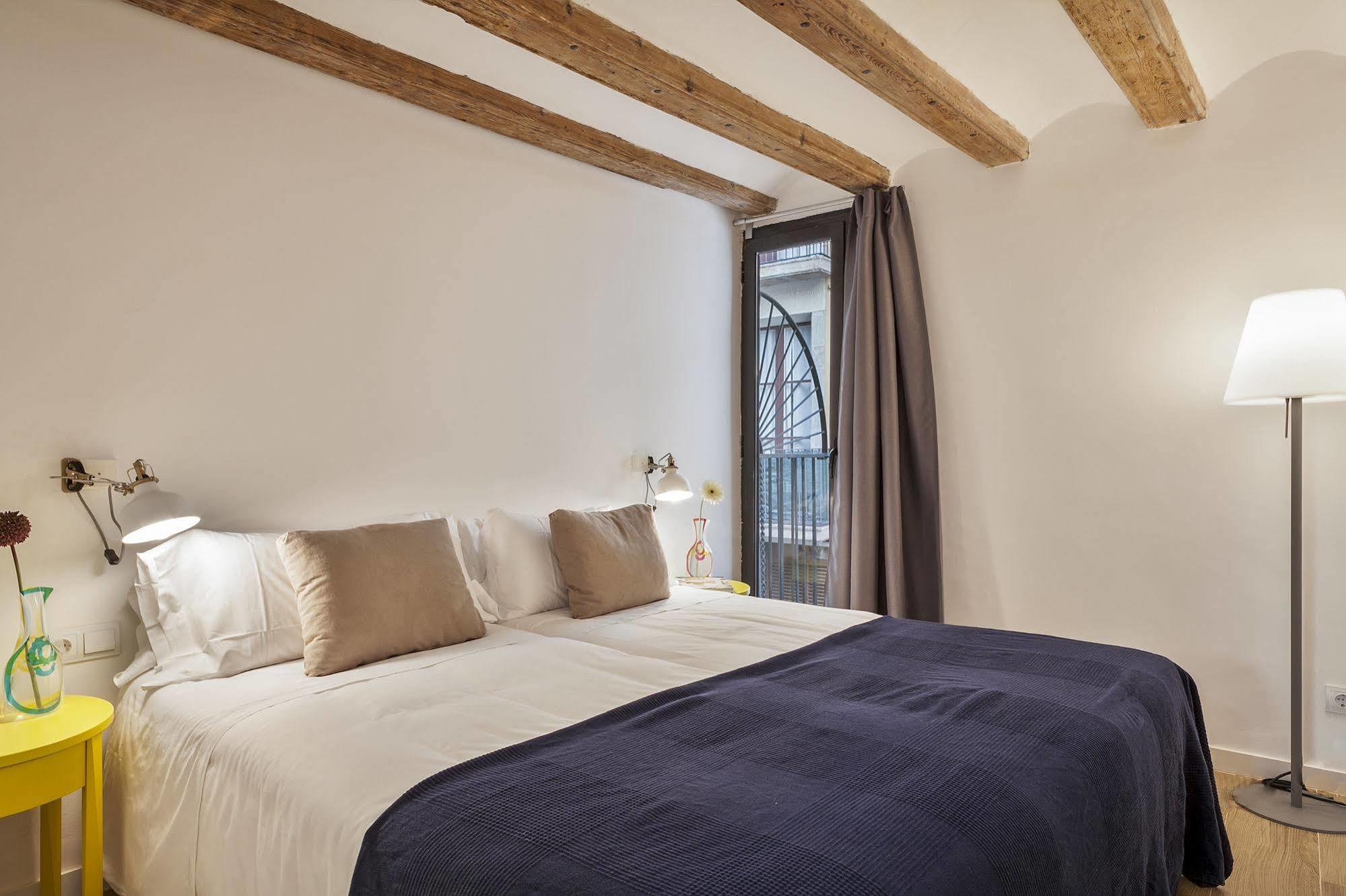 Inside Barcelona Apartments Esparteria Екстериор снимка